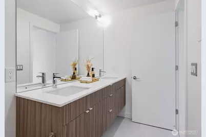 2251 14th Avenue W #C, Seattle, WA 98119 - Photo 16