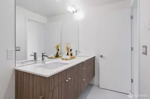2251 14th Ave W, Seattle, WA 98119 - Photo 16