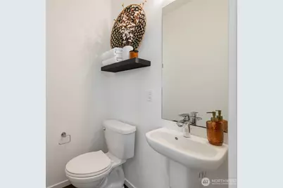 2251 14th Avenue W #C, Seattle, WA 98119 - Photo 10