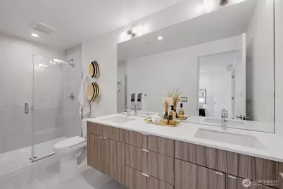 2251 14th Avenue W #C, Seattle, WA 98119 - Photo 14