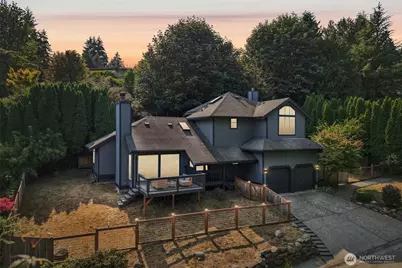 5231 NE 193rd Place, Lake Forest Park, WA 98155 - Photo 1