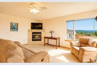510 Sunnycrest Lane, Camano Island, WA 98282 - Photo 6