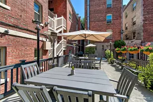125 Warren Ave N, Seattle, WA 98109 - Photo 22