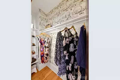 125 Warren Avenue N #J, Seattle, WA 98109 - Photo 16