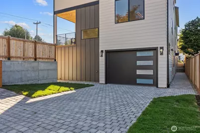 3312 W Dravus Street, Seattle, WA 98199 - Photo 32
