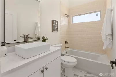 3312 W Dravus Street, Seattle, WA 98199 - Photo 30