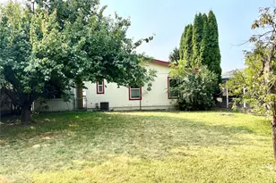 731 NE Dawson St, College Place, WA 99324 - Photo 18