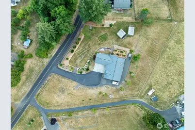 805 Insel Road, Woodland, WA 98674 - Photo 38