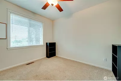805 Insel Road, Woodland, WA 98674 - Photo 18