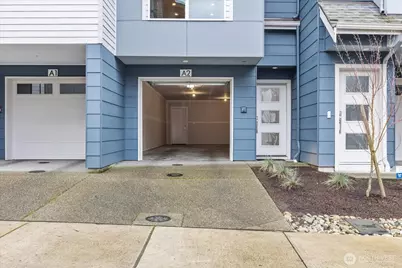 23413 Edmonds Wy #A2, Edmonds, WA 98026 - Photo 2