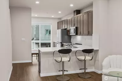23413 Edmonds Wy #A2, Edmonds, WA 98026 - Photo 6