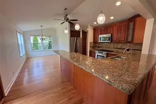 3420 W Bertona St, Seattle, WA 98199 - Photo 14
