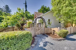 402 W Galena St, Granite Falls, WA 98252 - Photo 2