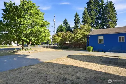 10409 3rd Avenue SW, Seattle, WA 98146 - Photo 24