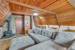 640 E Rauschert Rd, Grapeview, WA 98546 - Photo 10