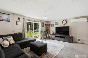 2422 Hennessy Ln, Port Angeles, WA 98363 - Photo 6