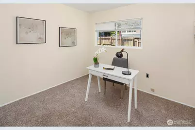 332 NE 50th Street, Seattle, WA 98105 - Photo 12