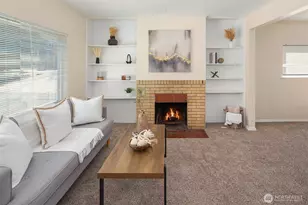 332 NE 50th St, Seattle, WA 98105 - Photo 4