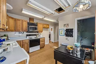 130 29th Ave, Seattle, WA 98122 - Photo 8