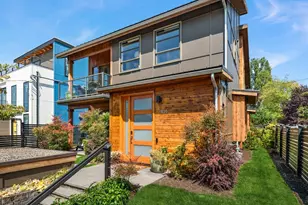 1620 E Alder St, Seattle, WA 98122 - Photo 6