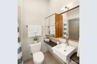 1620 E Alder Street, Seattle, WA 98122 - Photo 30
