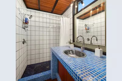 1301 N Northlake Way, Seattle, WA 98103 - Photo 24