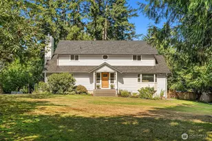 11517 Tyler Pl NE, Bainbridge Island, WA 98110 - Photo 2