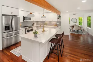 11517 Tyler Pl NE, Bainbridge Island, WA 98110 - Photo 10