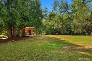 11517 Tyler Pl NE, Bainbridge Island, WA 98110 - Photo 4