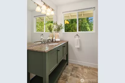 11517 Tyler Place NE, Bainbridge Island, WA 98110 - Photo 16