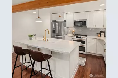11517 Tyler Place NE, Bainbridge Island, WA 98110 - Photo 12
