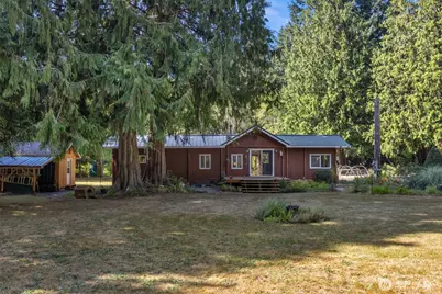 6405 Happy Hollow Road, Stanwood, WA 98292 - Photo 2