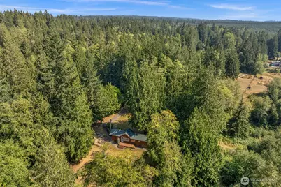 6405 Happy Hollow Road, Stanwood, WA 98292 - Photo 8
