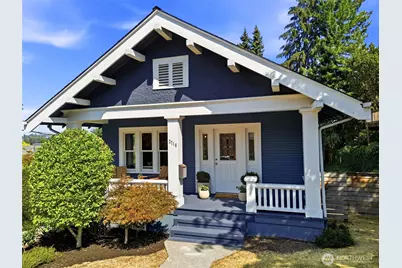 2716 Warren Avenue N, Seattle, WA 98109 - Photo 2