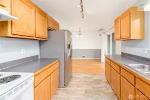2419 Arbutus Ln, Port Angeles, WA 98363 - Photo 10