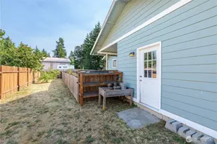 2419 Arbutus Ln, Port Angeles, WA 98363 - Photo 38