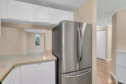 11102 NE 125th Lane #K136, Kirkland, WA 98034 - Photo 6
