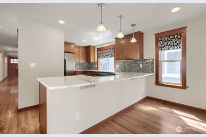 4407 40th Avenue SW, Seattle, WA 98116 - Photo 6