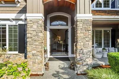 23270 SE 51st Place, Issaquah, WA 98029 - Photo 2