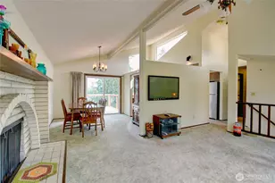 7565 Crescent Ln, Anacortes, WA 98221 - Photo 8