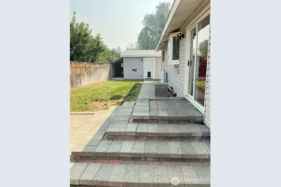2207 Grant Road, East Wenatchee, WA 98802 - Photo 20