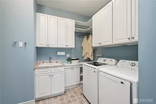 5726 Lake Washington Blvd NE, Kirkland, WA 98033 - Photo 36