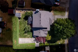 21715 43rd Ave Ct E, Spanaway, WA 98387 - Photo 32