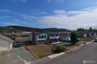 4417 Glasgow Way, Anacortes, WA 98221 - Photo 34