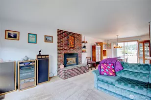 4417 Glasgow Way, Anacortes, WA 98221 - Photo 2