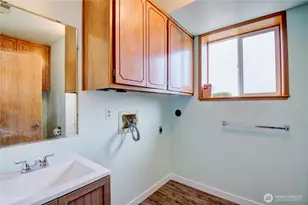 4417 Glasgow Way, Anacortes, WA 98221 - Photo 24