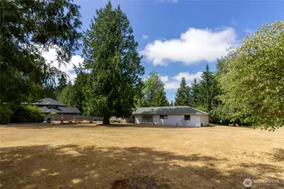 15522 38th Avenue E, Tacoma, WA 98446 - Photo 2