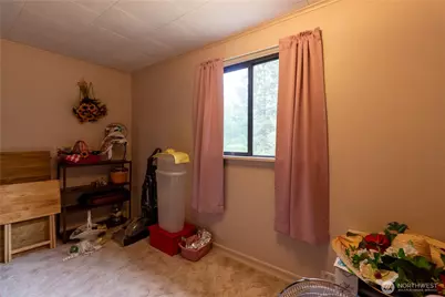 15522 38th Avenue E, Tacoma, WA 98446 - Photo 16
