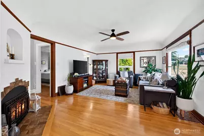 3915 N 9th St, Tacoma, WA 98406 - Photo 4