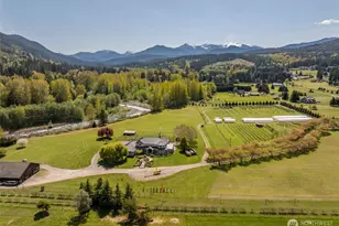 231 River Run Rd, Sequim, WA 98382 - Photo 2